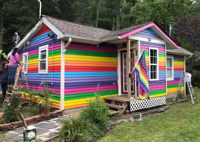 14 fachadas de casas de campo pintadas de colores. - Casas Rusticas